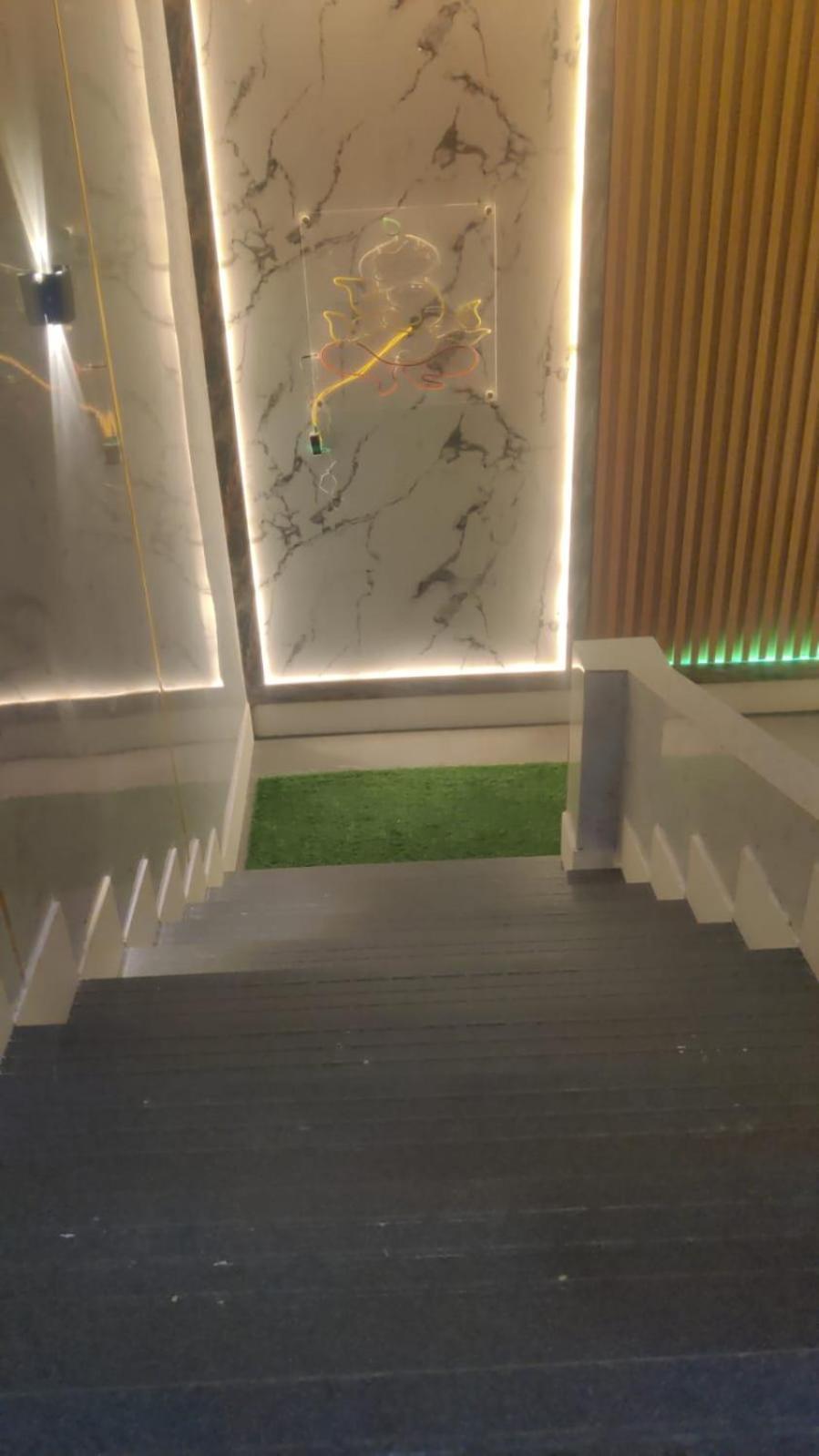 גווהטי Royal Inn מראה חיצוני תמונה